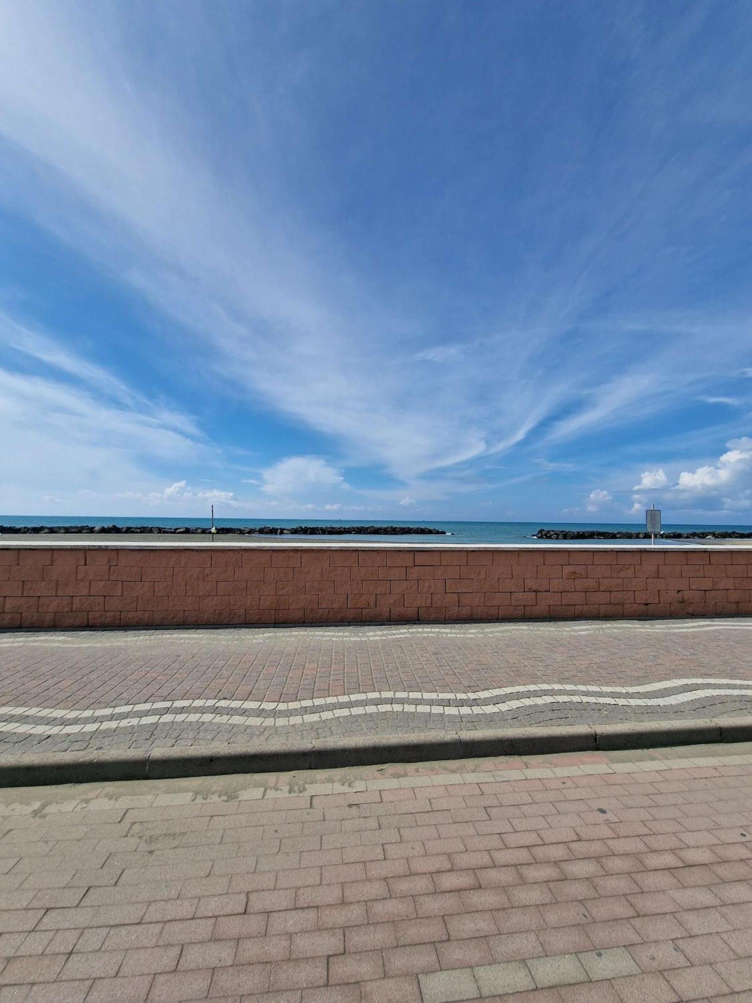Vista Mare House Appartement Fiumicino Buitenkant foto