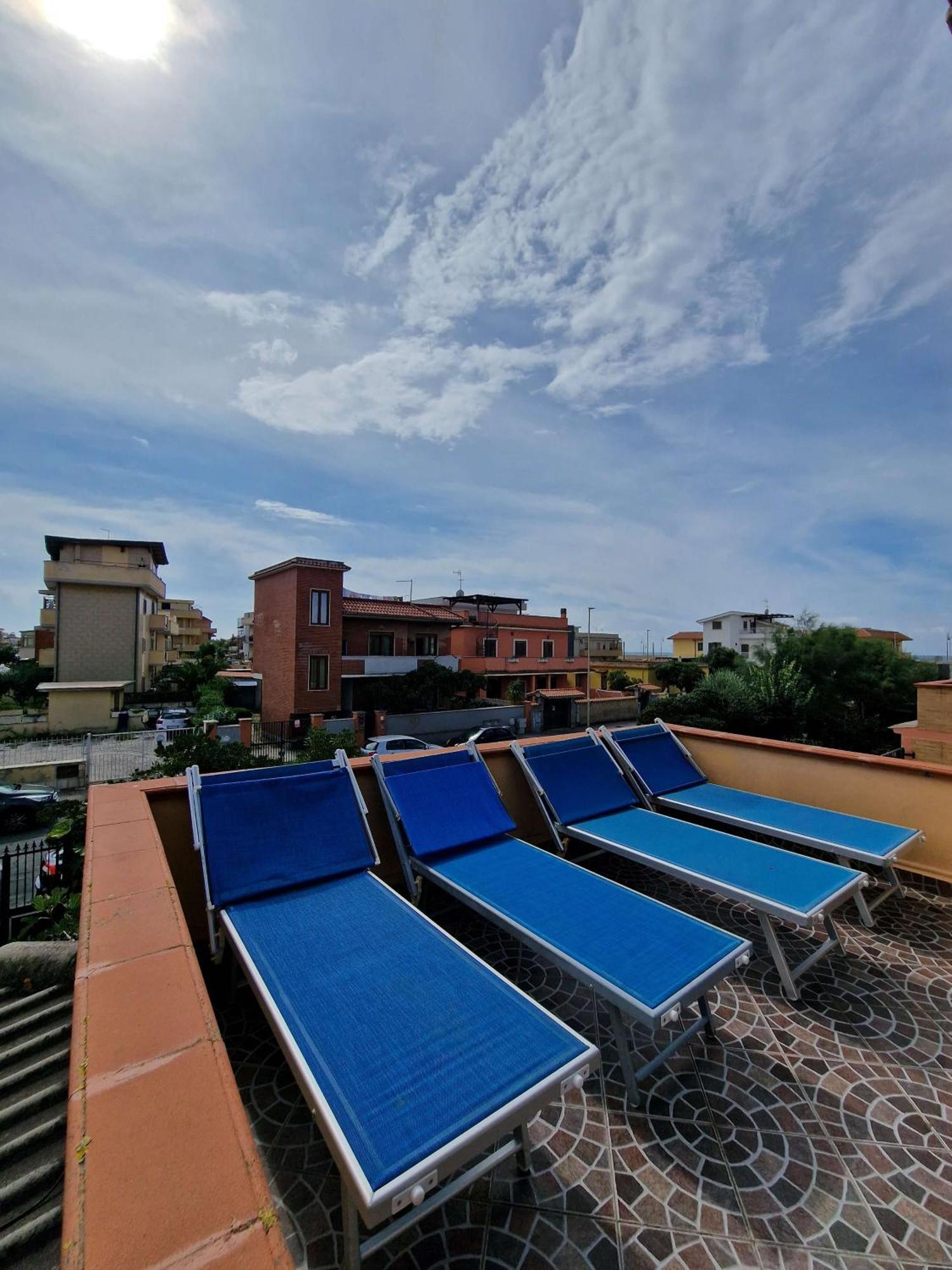 Vista Mare House Appartement Fiumicino Buitenkant foto