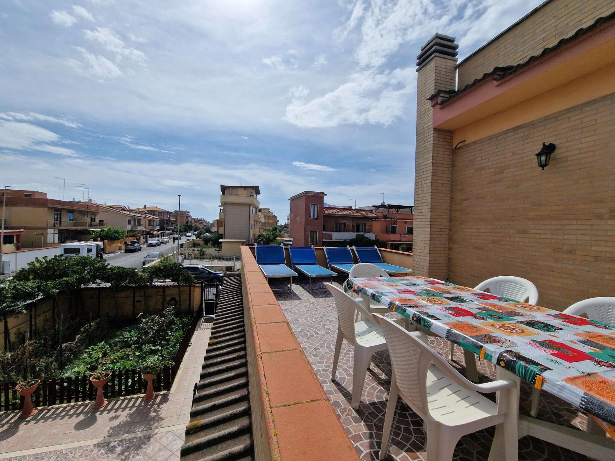 Vista Mare House Appartement Fiumicino Buitenkant foto